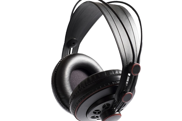 Tenda CP3 Pro 3MP WIFI Pan/Tilt Camera